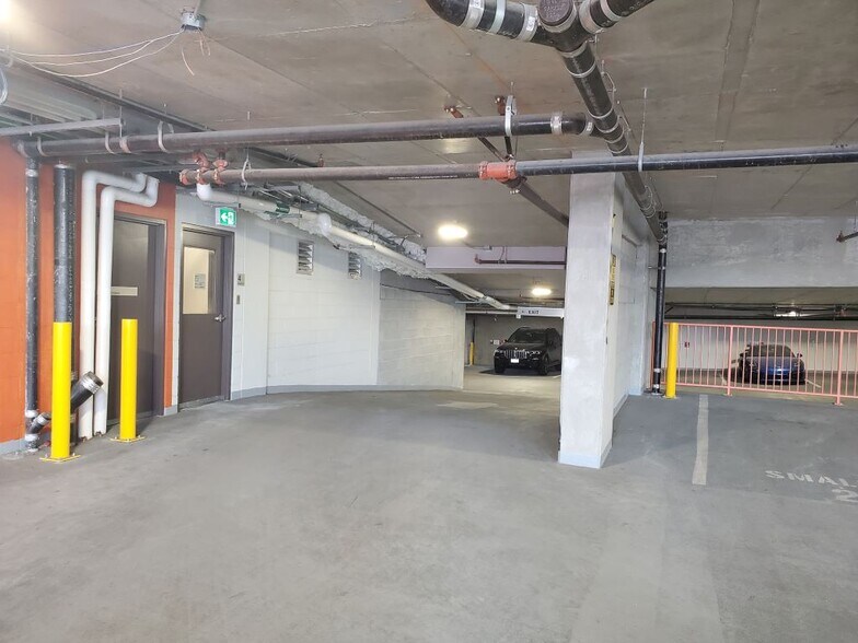 More Photos Of 8477 Bridgeport Rd, Richmond Loft Creative Space For Sale