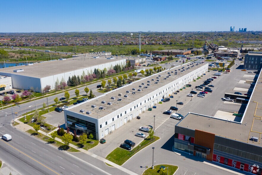 More Photos Of 81 Zenway Blvd, Vaughan Showroom For Lease