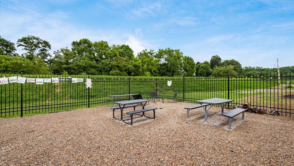 More Photos Of 34 Potters Ln, Roseville Restaurant For Sale
