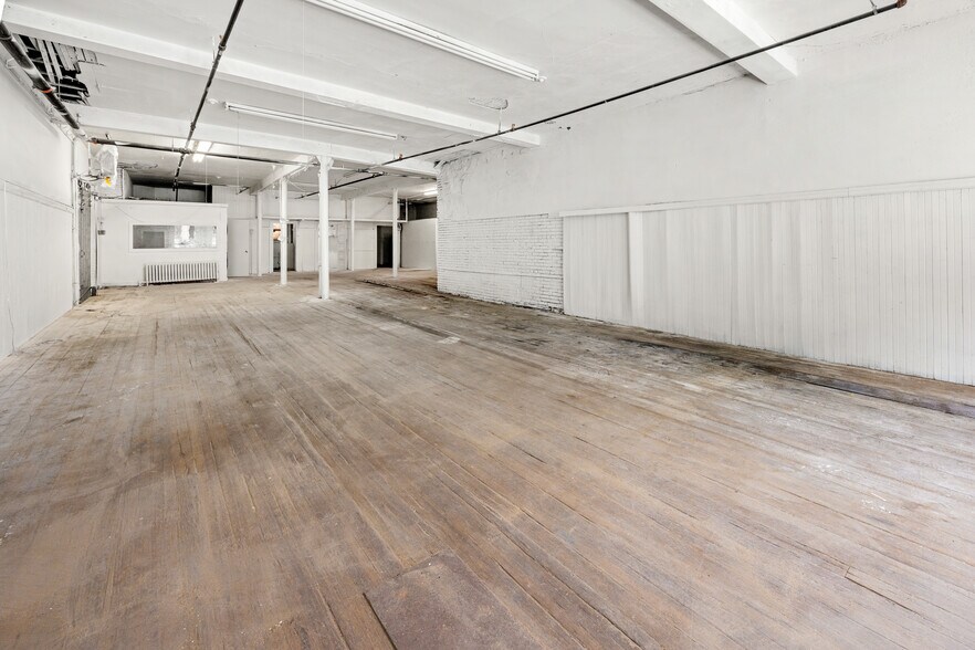 More Photos Of 133 N Washington St, Boston Storefront For Sale