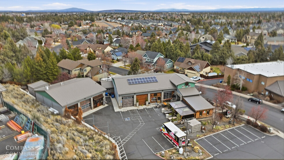 More Photos Of 63063 Layton Ave, Bend Warehouse For Sale