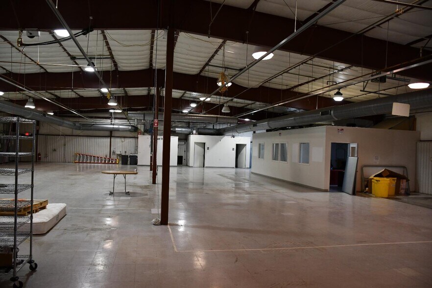 More Photos Of 107 Corona Ave, Groton Warehouse For Sale