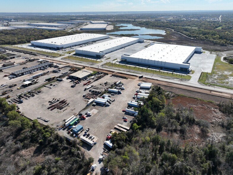 More Photos Of 952 Entertainment Way, Grand Prairie Land For Sale