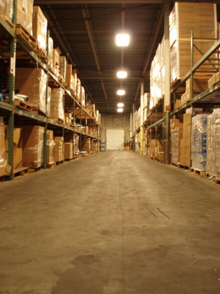 More Photos Of 220 E Ashland St, Brockton General Retail For Lease