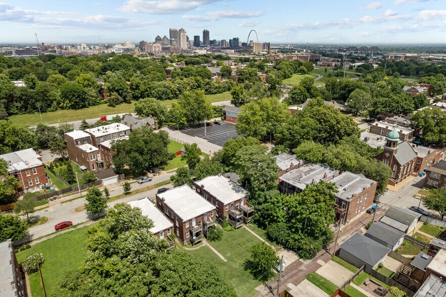 More Photos Of , Saint Louis Multifamily For Sale