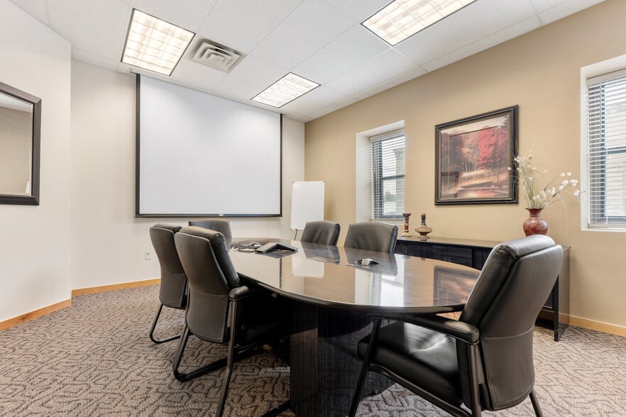 More Photos Of 136 W Main St, Trinidad Office For Sale