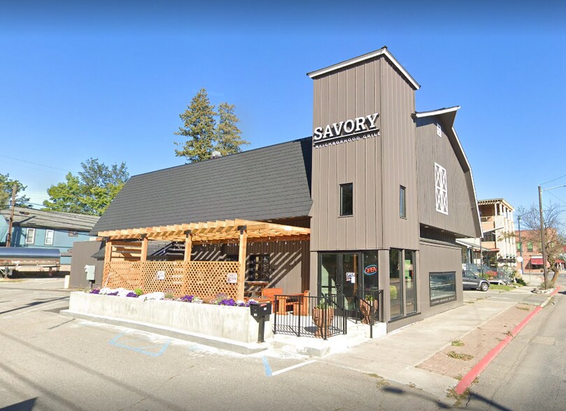 More Photos Of 120 S 1st Ave, Sandpoint Restaurant For Lease