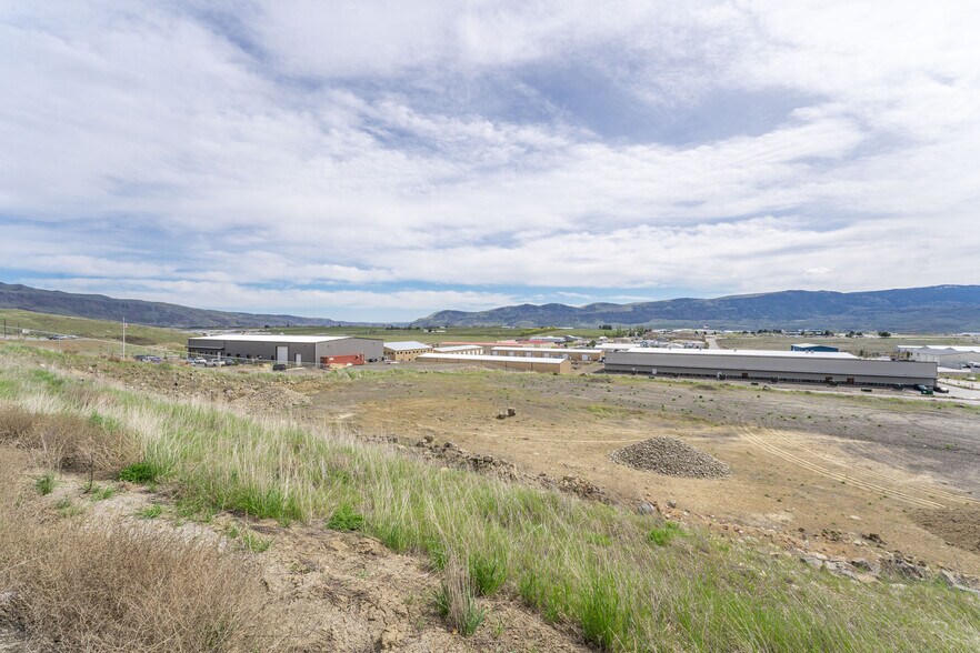 More Photos Of 501 Urban Industrial Way, East Wenatchee Land For Sale