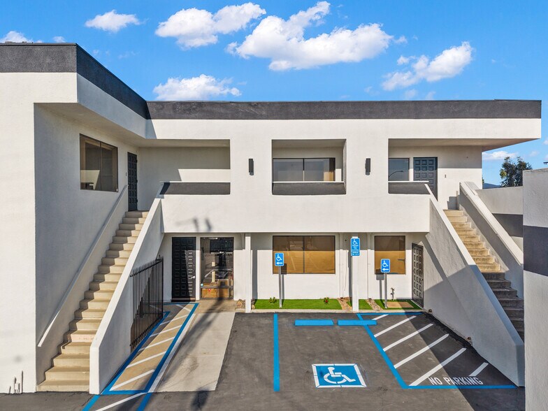 More Photos Of 620 E Main St, El Cajon Medical For Lease