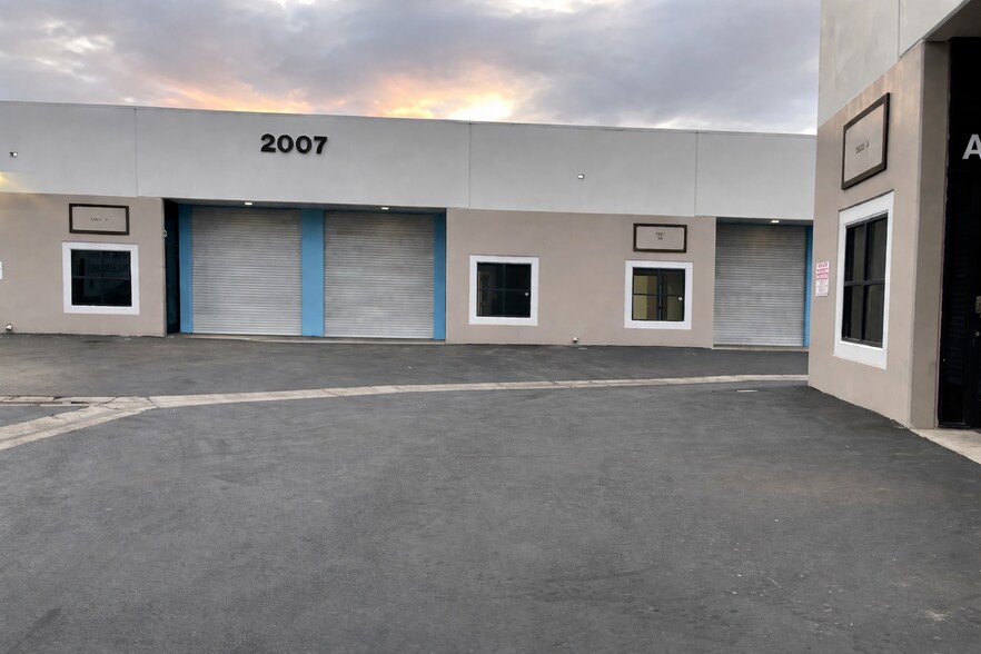 More Photos Of 2007 Raymer Ave, Fullerton Distribution For Sale