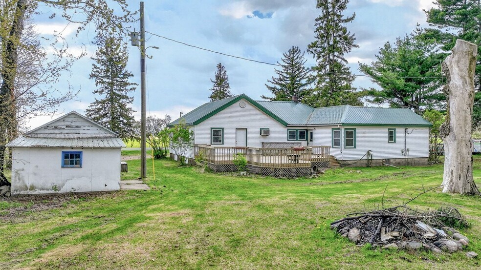 More Photos Of W15282 & W15304 State Highway 64, Gilman Lodge Meeting Hall For Sale