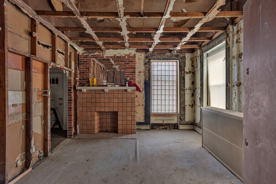 More Photos Of 5433 Broad St, Pittsburgh Assisted Living For Sale