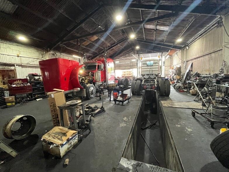 More Photos Of 1609 Piedmont Hwy, Piedmont Service For Sale