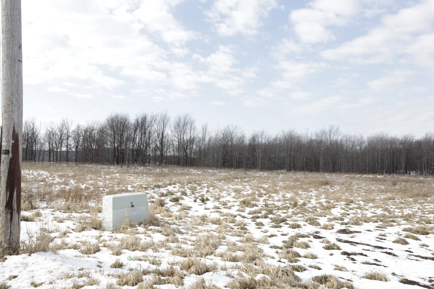 More Photos Of 8115 Hawthorne Dr, Erie Land For Sale