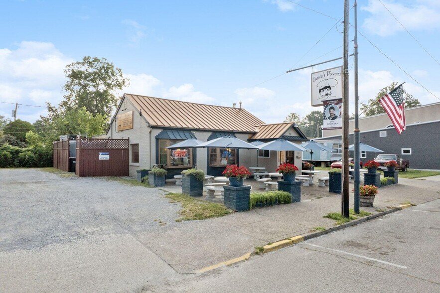 More Photos Of 115 Main St, Augusta Restaurant For Sale