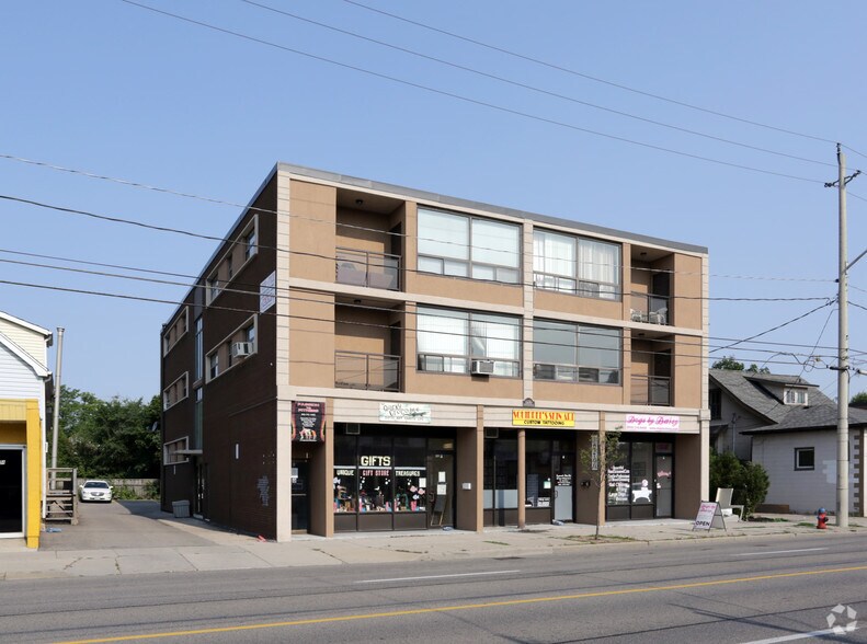 Primary Photo Of 600 Upper Wellington St, Hamilton Storefront Retail Residential For Sale