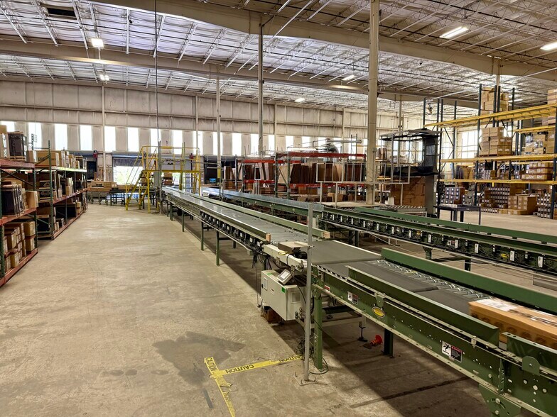 More Photos Of 189 Ringgold Industrial Pky, Danville Manufacturing For Lease