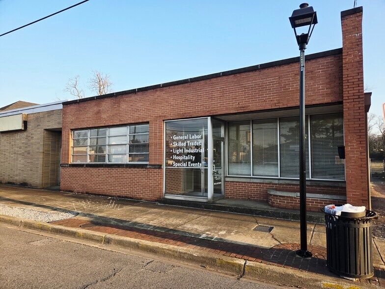 More Photos Of 5373 1st Ave, Birmingham Office For Lease