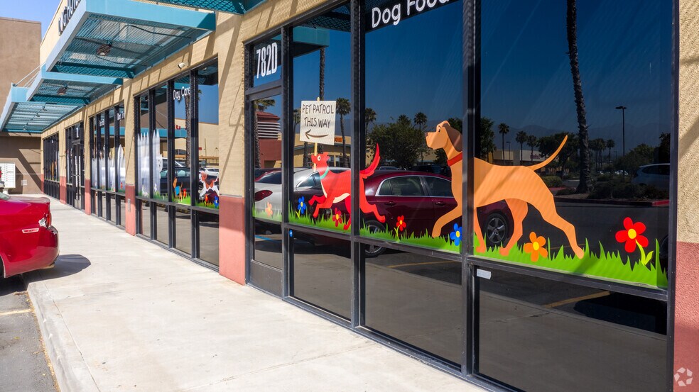 More Photos Of 700-784 N Main St, Corona Unknown For Lease