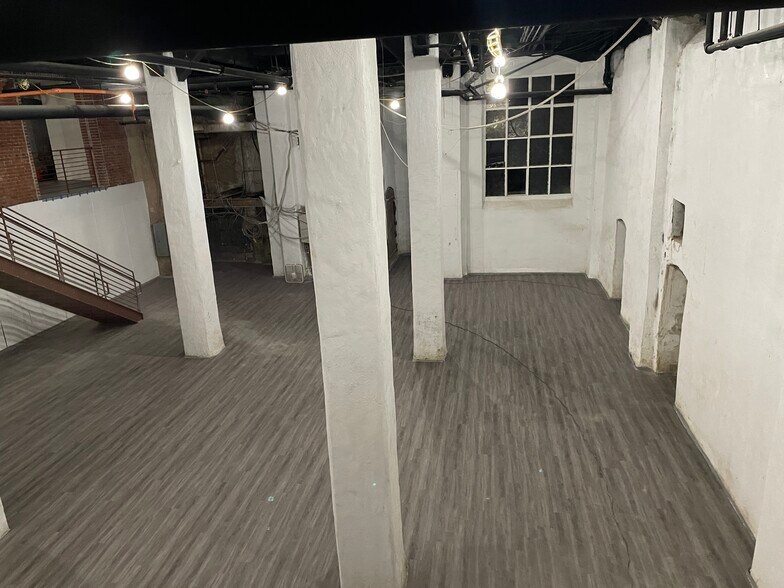 More Photos Of 1008-1010 Arch St, Philadelphia Apartments For Lease