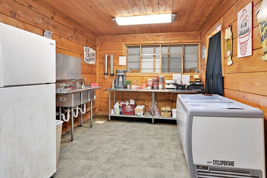 More Photos Of 4741 Route 220, Muncy Valley Restaurant For Sale