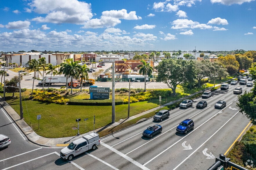 More Photos Of 1900 Tamiami Trl N, Naples Unknown For Lease