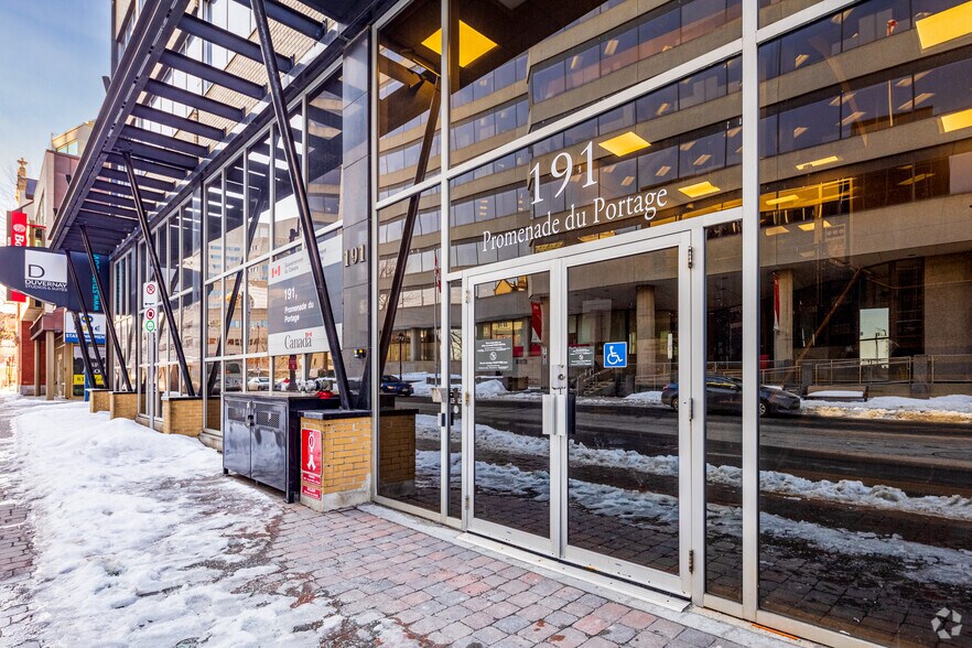More Photos Of 191 Prom Du Portage, Gatineau Office For Lease