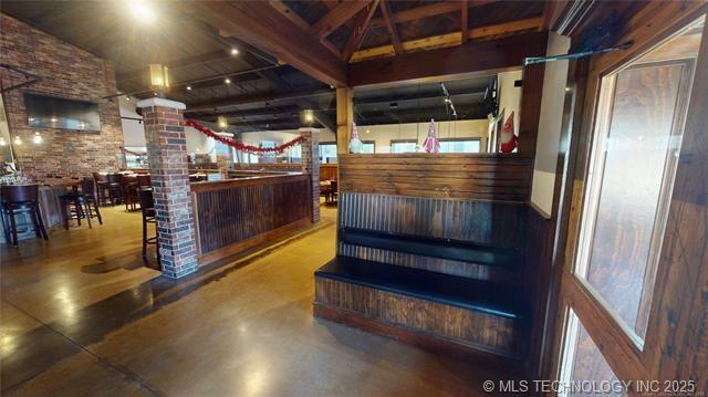 More Photos Of 207 Commerce Dr, Wewoka Restaurant For Sale