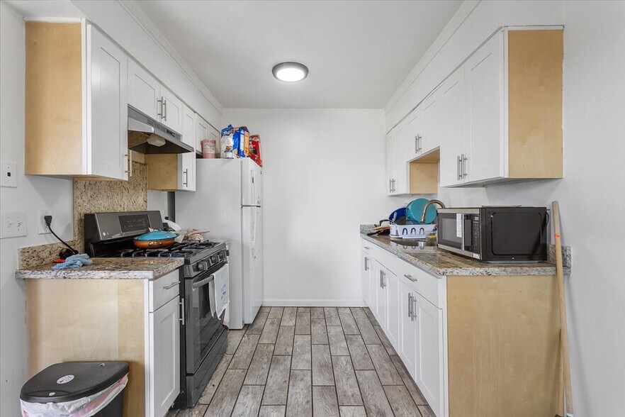 More Photos Of 812 Delaware St, Fairfield Apartments For Sale