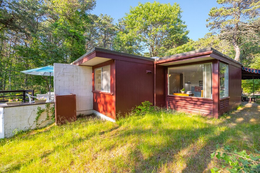 More Photos Of 25 Way 055., Wellfleet Apartments For Sale