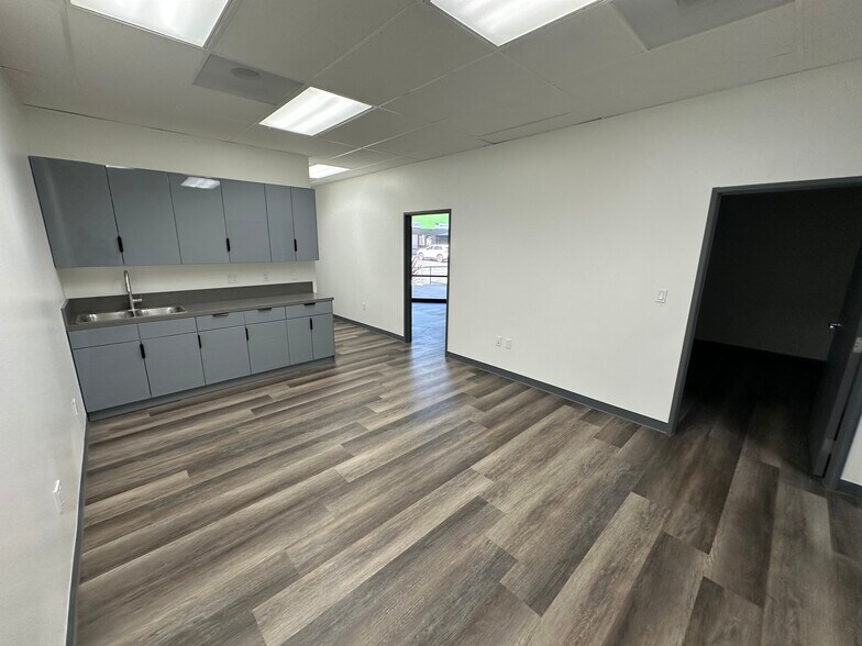 More Photos Of 4010 N Palm St, Fullerton Unknown For Lease