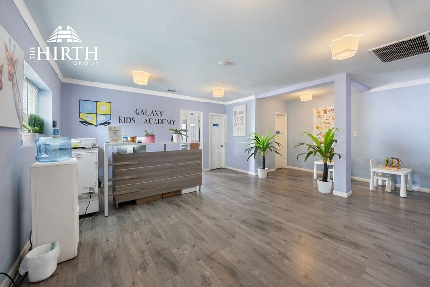 More Photos Of 6543 Lankershim Blvd, North Hollywood Schools For Sale