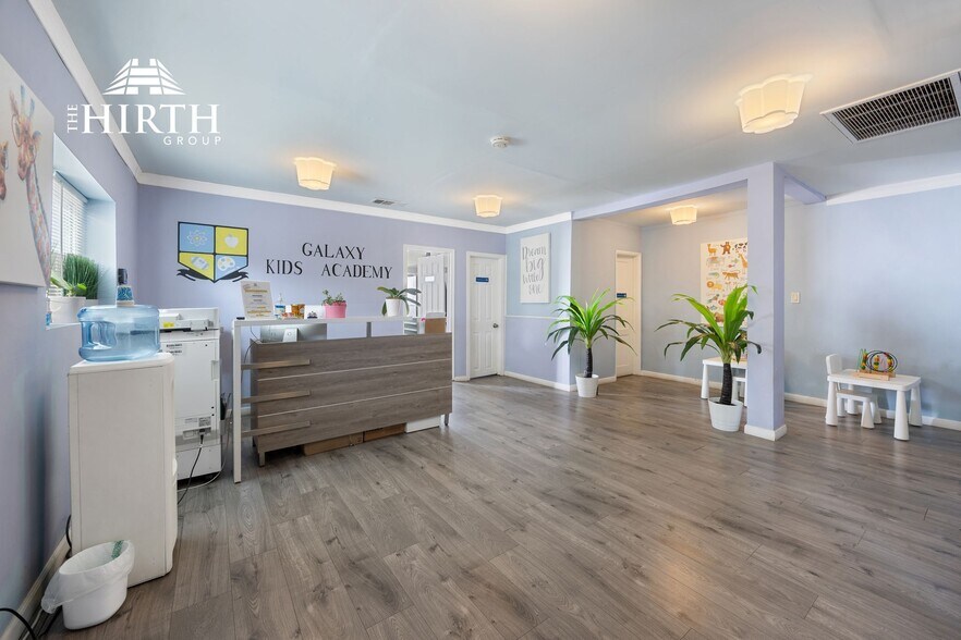 More Photos Of 6543 Lankershim Blvd, North Hollywood Schools For Sale