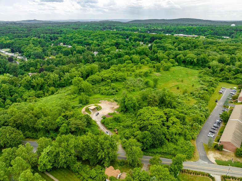 More Photos Of 89 Whitney Ave, West Springfield Land For Sale