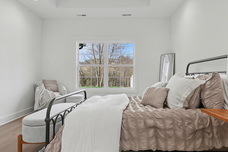 More Photos Of 1519-1521 Carroll Creek Rd, Johnson City Apartments For Sale