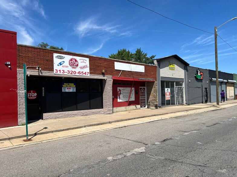 Primary Photo Of 17534 W 7 Mile Rd, Detroit Office For Sale