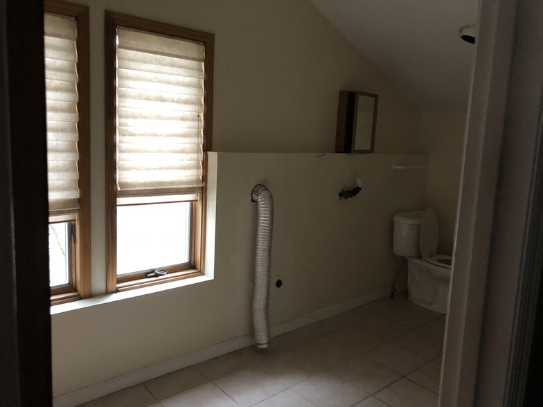More Photos Of 178 Main Rd, Montville Flex For Lease