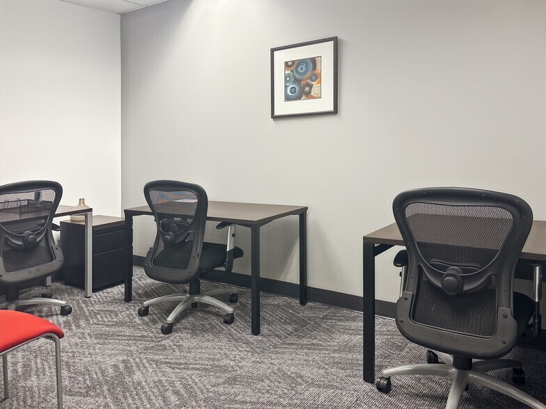 Primary Photo Of 18 Campus Blvd, Newtown Square Coworking Space