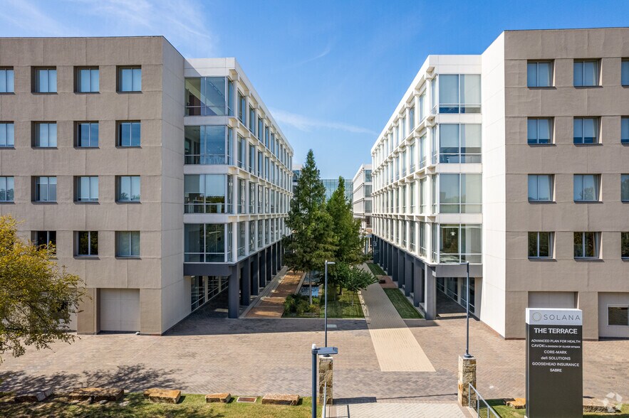 More Photos Of 1500 Solana Blvd, Westlake Unknown For Lease