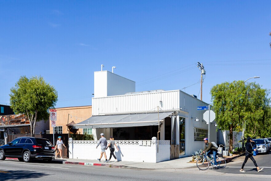 Primary Photo Of 533 Rose Ave, Venice Restaurant For Sale