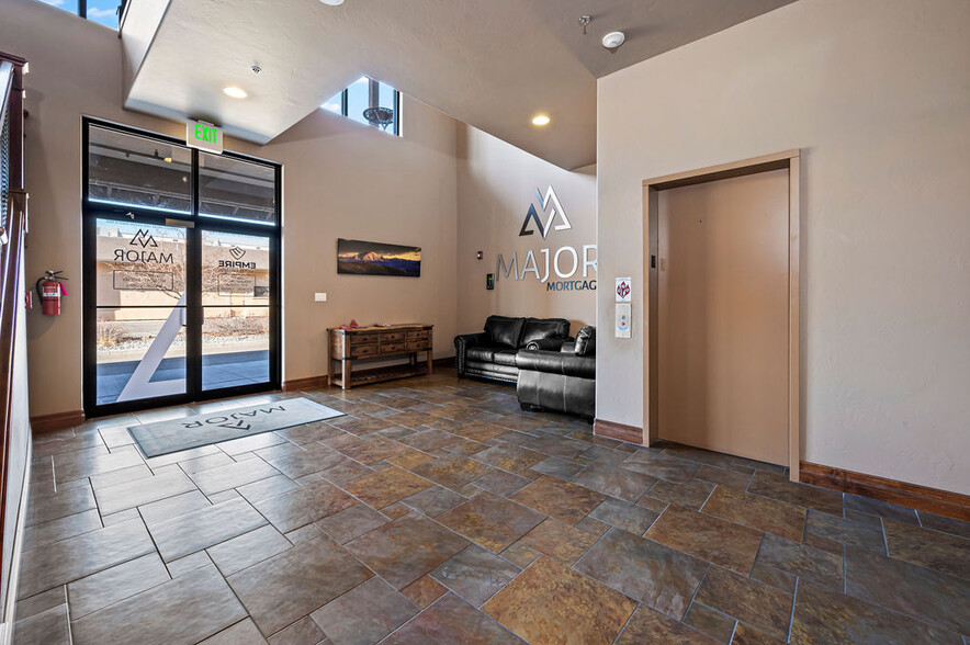 More Photos Of 2474 Patterson Rd, Grand Junction Office For Sale