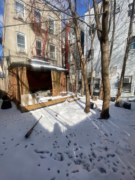 More Photos Of 1424 Flatbush Ave, Brooklyn Apartments For Lease