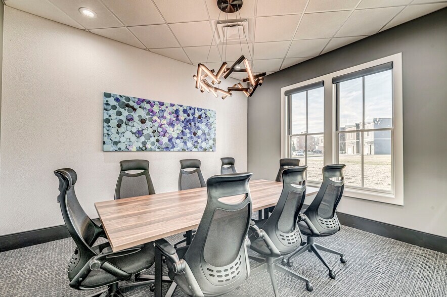 More Photos Of 12770 W New Market St, Carmel Office For Lease