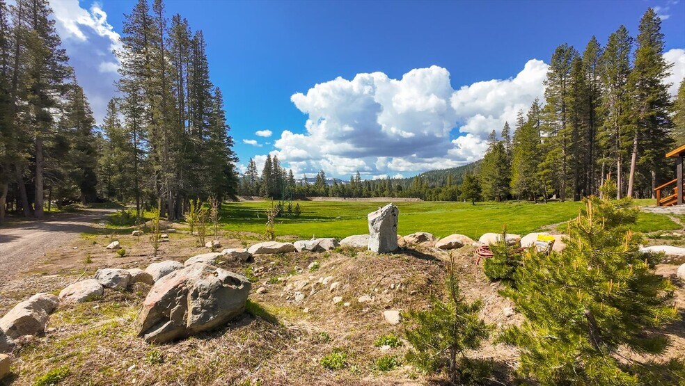 More Photos Of 804 Fiberboard Rd rd, Sierraville Sports And Entertainment For Sale