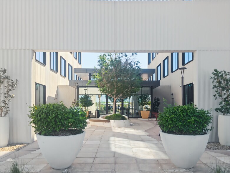 More Photos Of 1 Meridian Vista Dr, Las Vegas Coworking Space