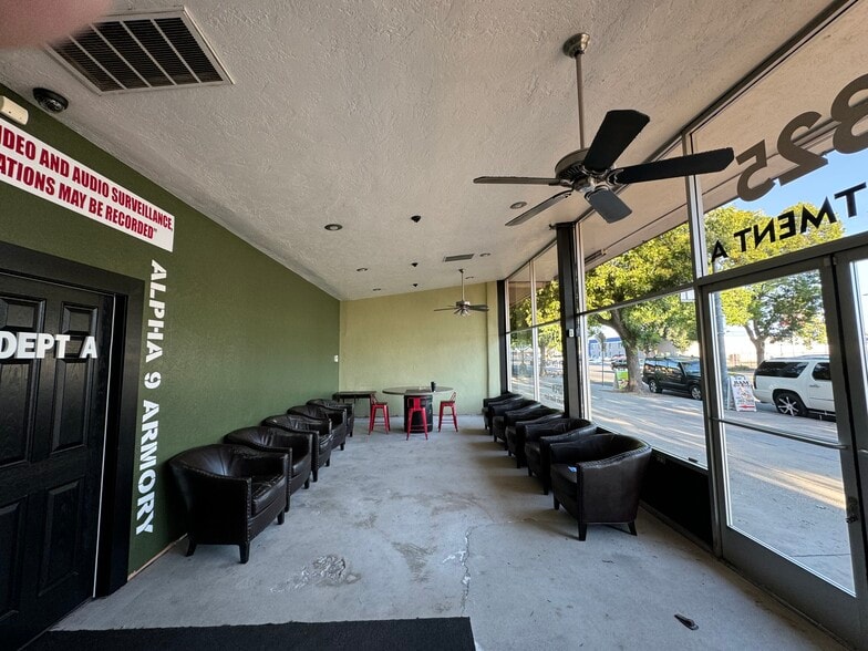 More Photos Of 1325 Yosemite Blvd, Modesto Storefront For Lease
