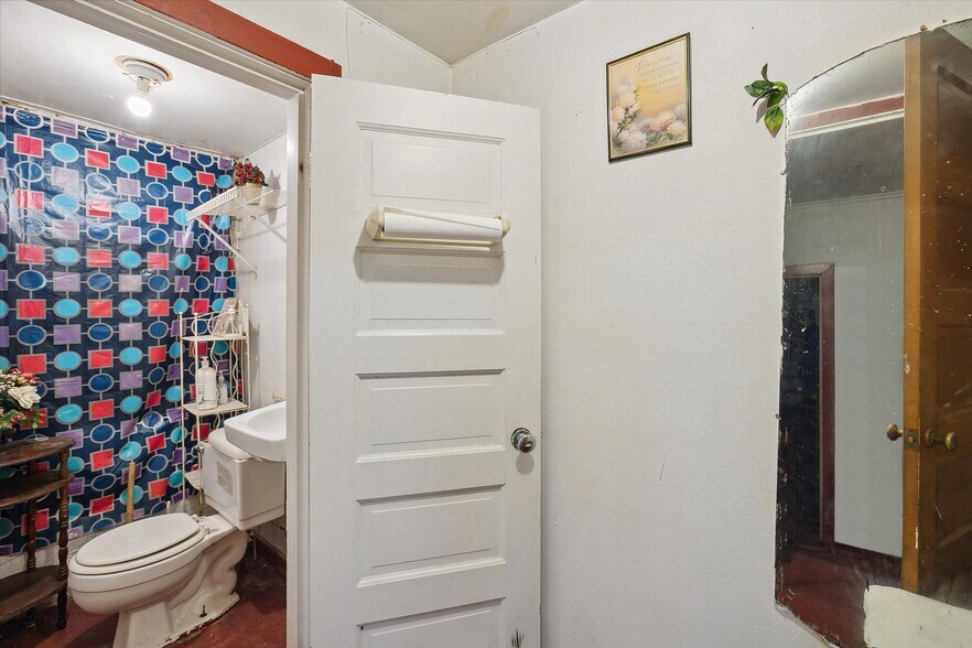 More Photos Of 3428 Littlejohn Ave, Fort Worth Religious Facility For Sale