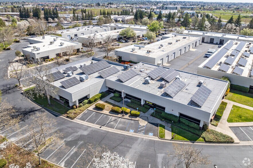 More Photos Of 3855 Atherton Rd, Rocklin Flex For Lease