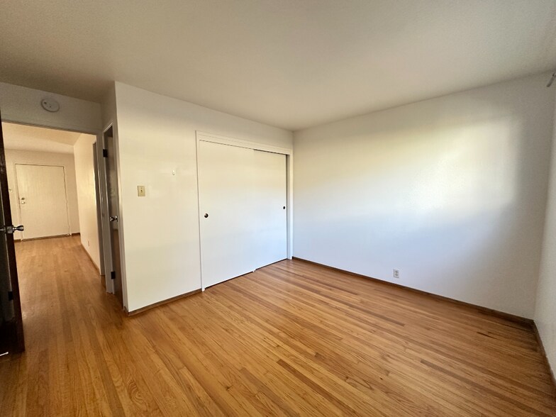 More Photos Of 3138 California St, Berkeley Apartments For Sale