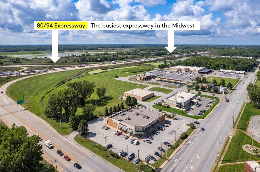 More Photos Of 1921-1931 25th, Gary Unknown For Lease